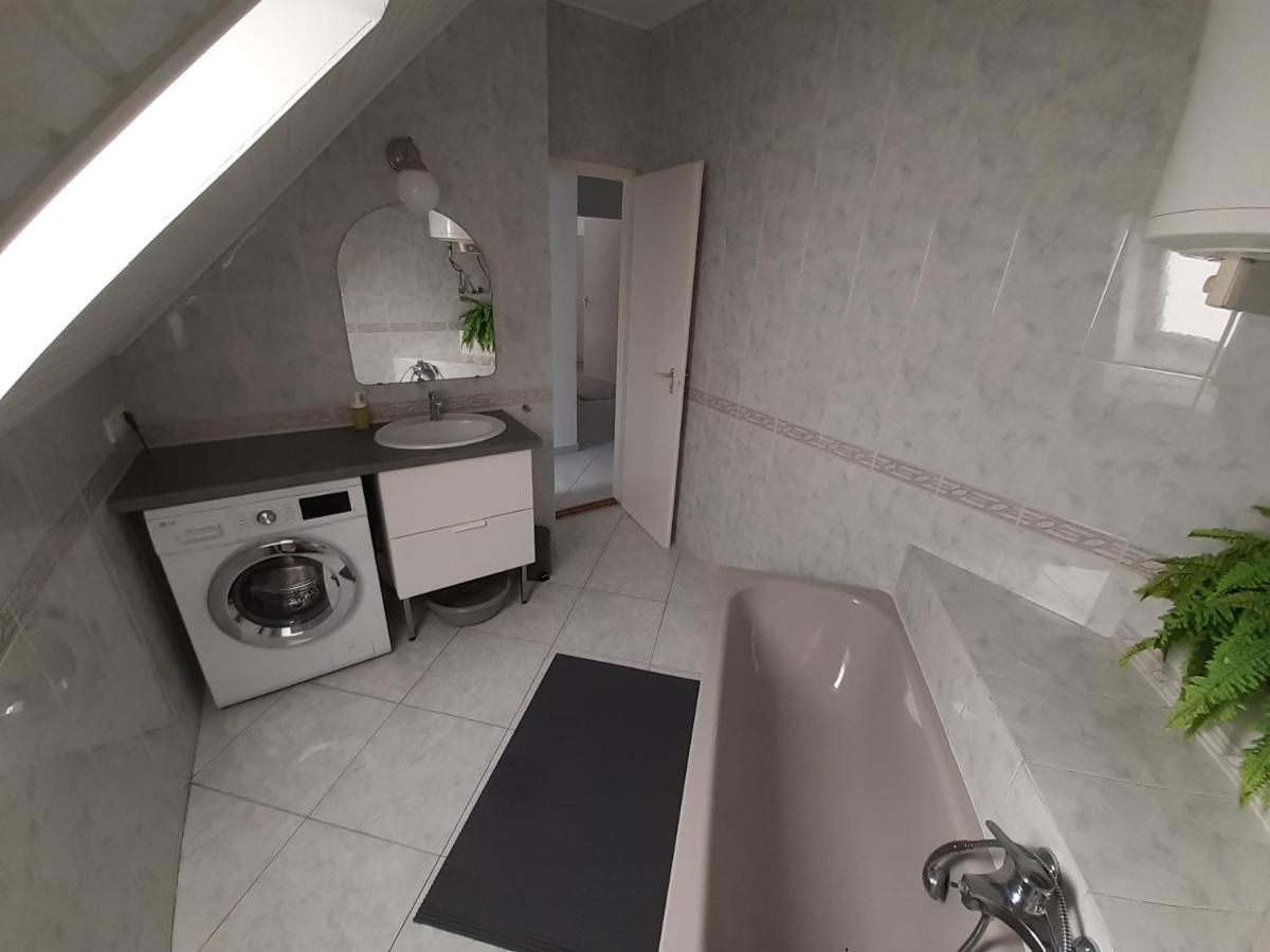 Apartman Soos -- Only For Relaxation, Not For Party! Siófok Esterno foto